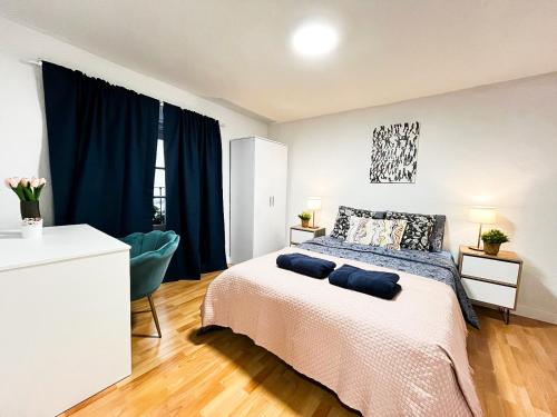 Madrid Rooms Callao Ch - last minute hotel in Madrid
