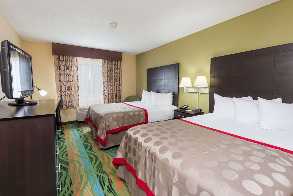 Ramada by Wyndham Vandalia - photo 11