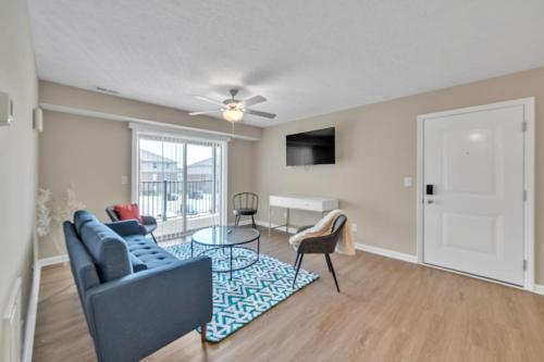 Stonecrest 822 2Bd Apt I Free Parking I Pool — 4-Star Luxury Hotel in New Albany, United States