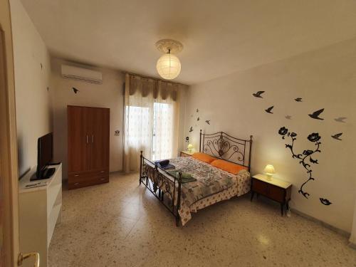 Central Train Station comfy — 4-Star Luxury Hotel in Bari, Italy