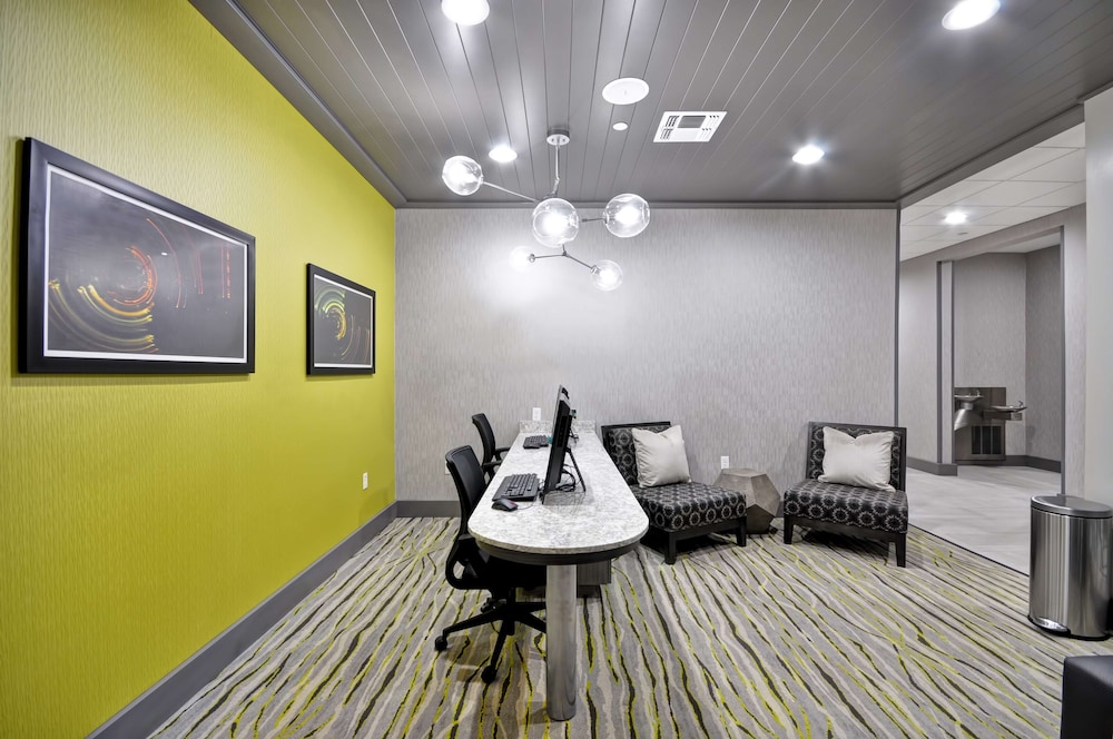 Homewood Suites by Hilton Tyler - photo 35