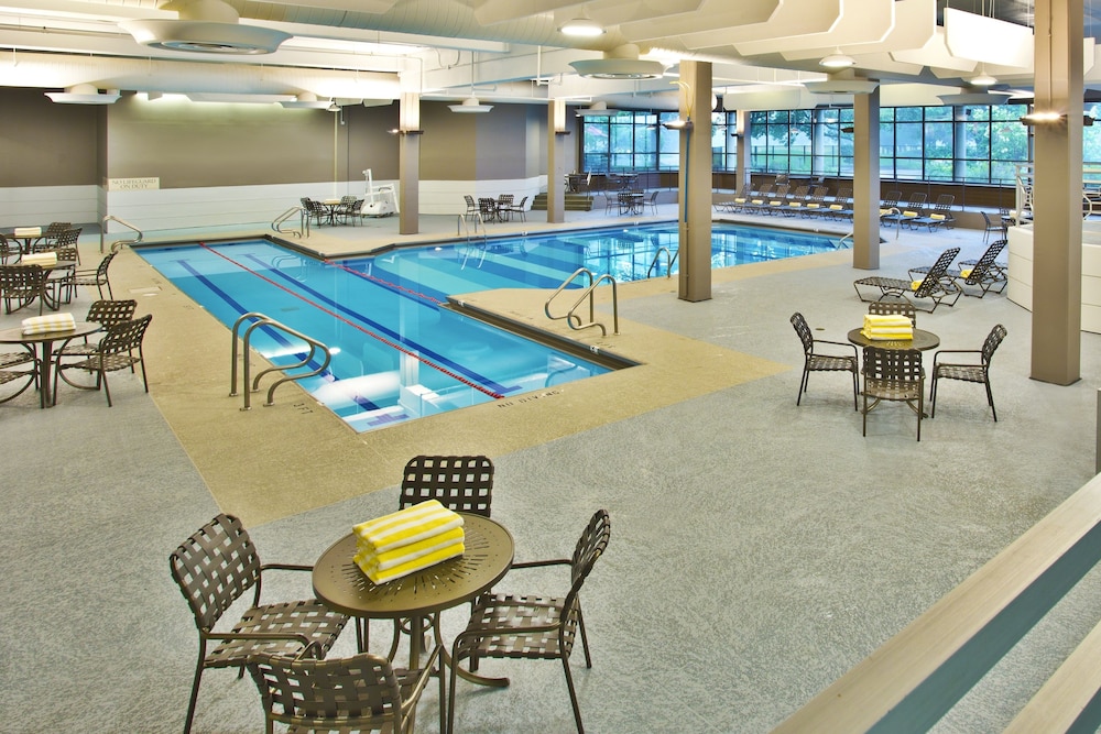 Hilton Chicago Oak Brook Hills Resort & Conference Center - photo 29