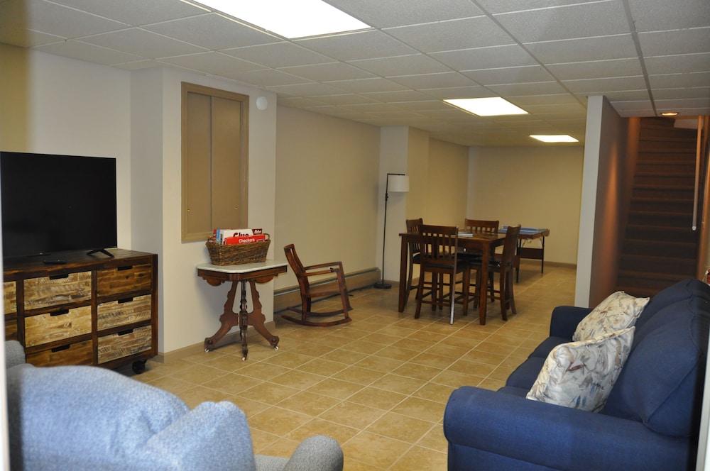 The Inn at Glenora Wine Cellars - photo 21