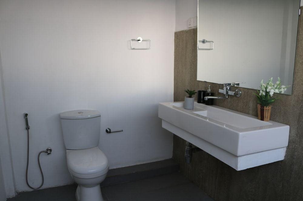 Mintaas Hotel - carbon neutral hotel in Kandy