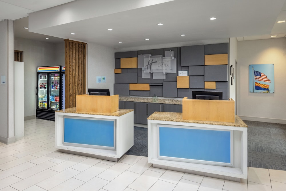Holiday Inn Express & Suites Phoenix West Buckeye by IHG - photo 55