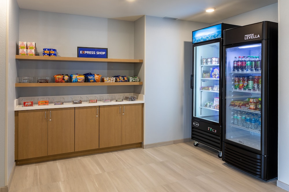 Holiday Inn Express & Sts Englewood Denver South - photo 31