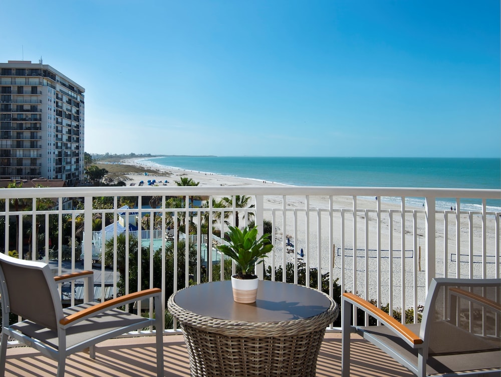 Beach House Suites by the Don CeSar - photo 16