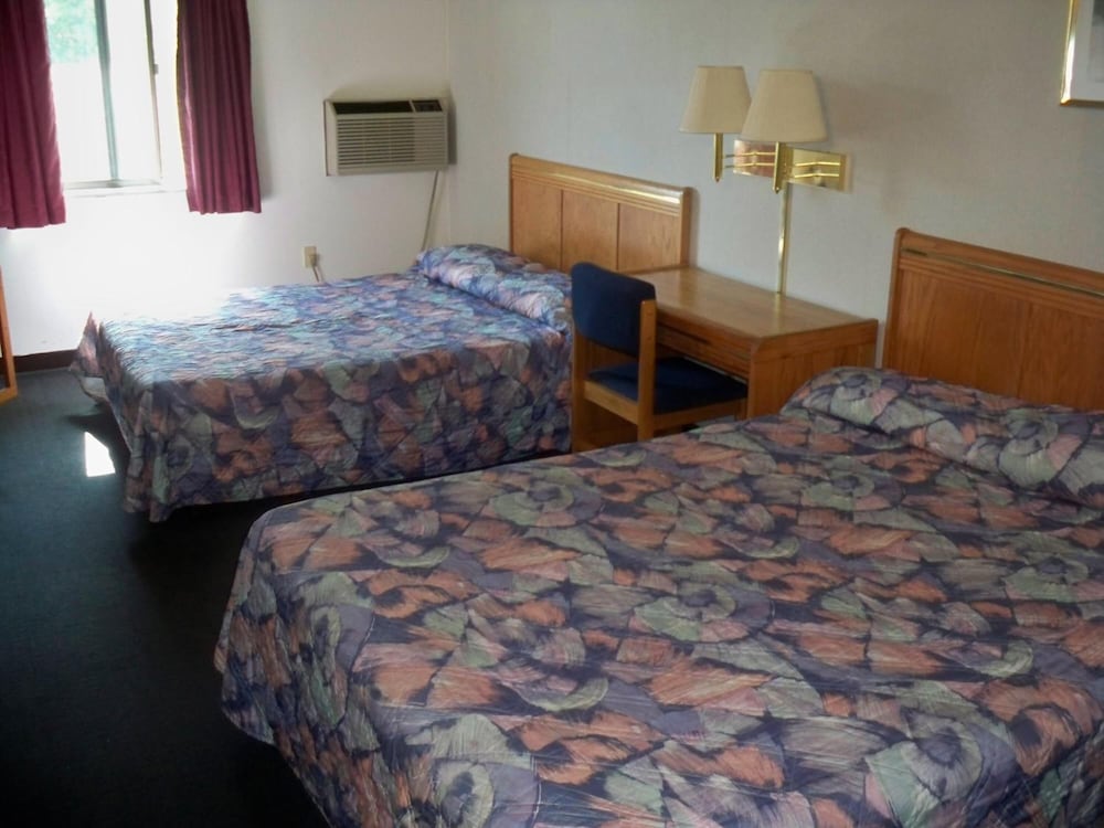Economy Inn Wentzville - photo 11