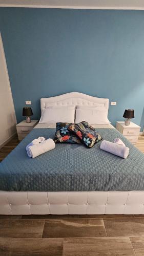 Mary S Rooms — Porto Torres