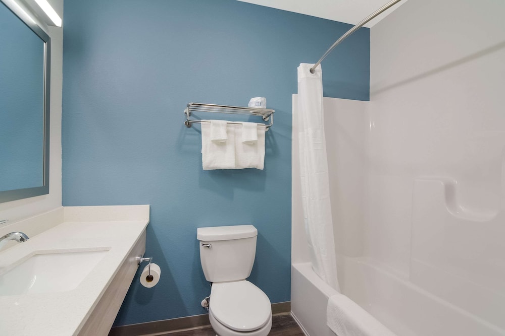 WoodSpring Suites Morrisville Raleigh Durham Airport - photo 22