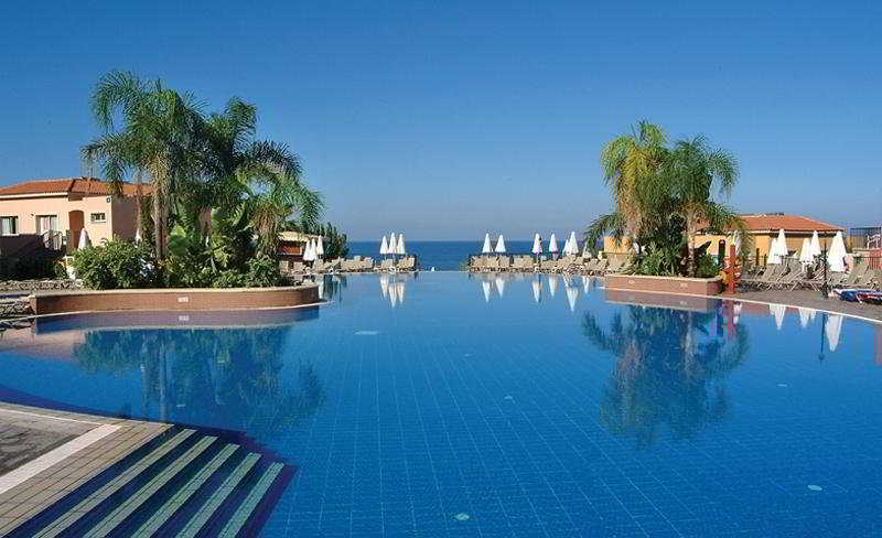 Pafian Sun Holiday Village — Kissonerga