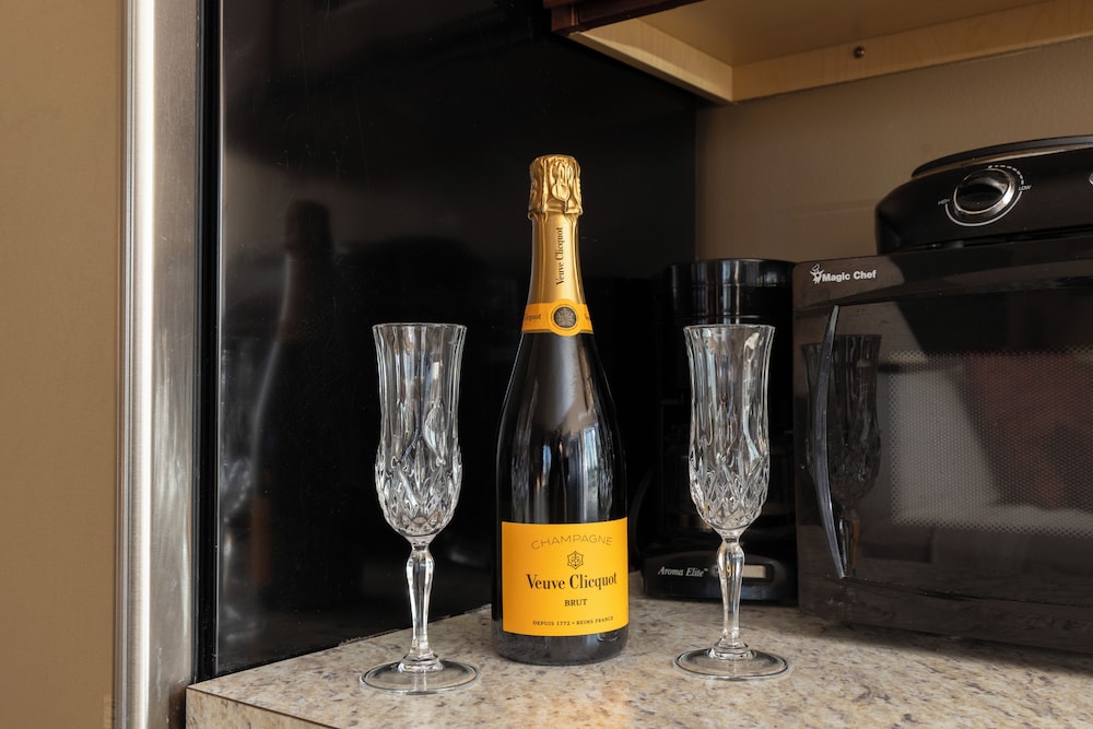 Brinton Suites - photo 22