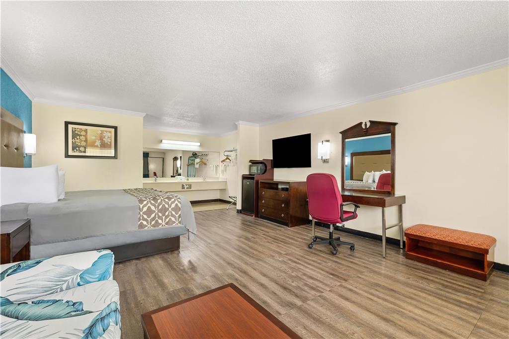 Americas Best Value Inn and Suites Aberdeen - photo 7