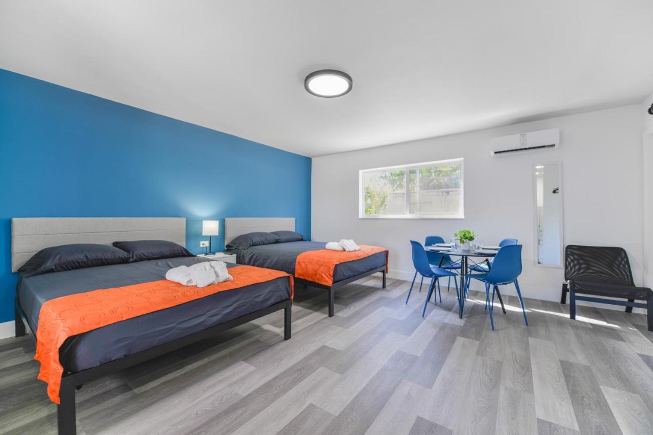 Spacious Oceanfront Studio with pool access M27 — 4-Star Luxury Hotel in Hollywood, United States