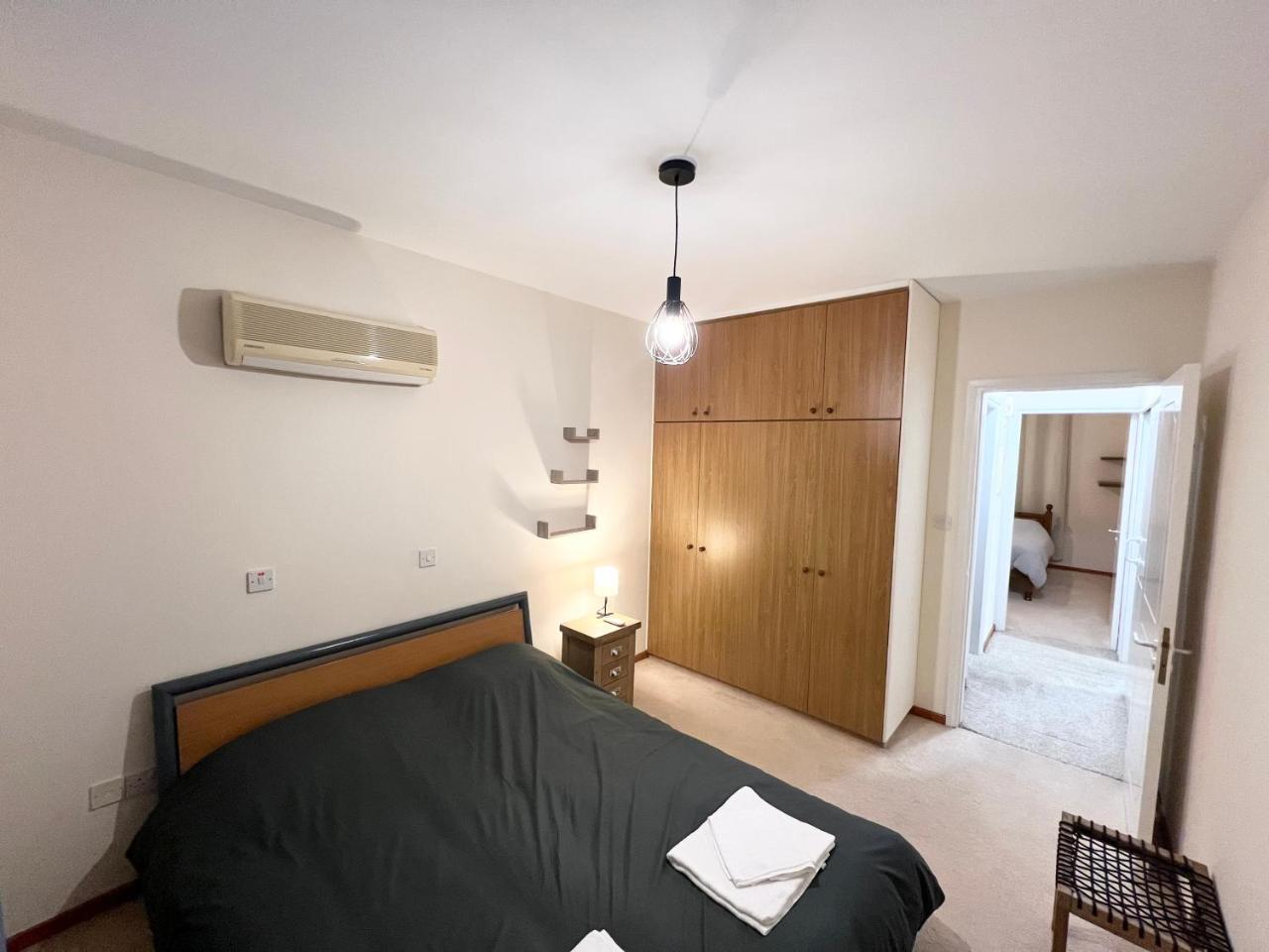 212 Apartment A 2 bedroom escape