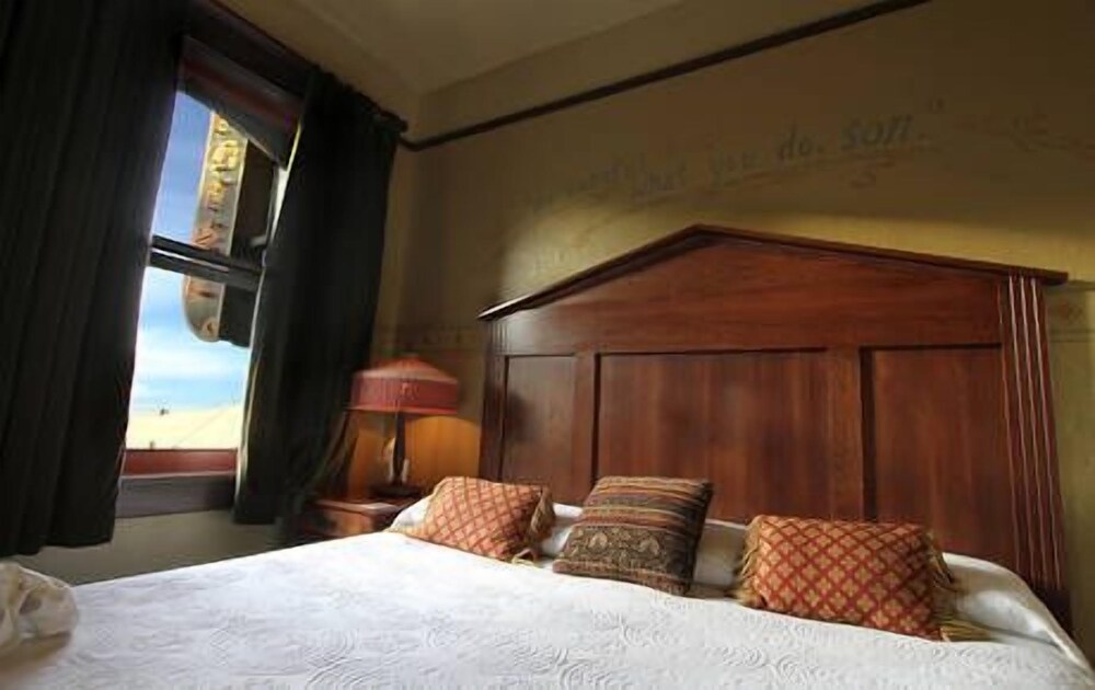 McMenamins Olympic Club - photo 4