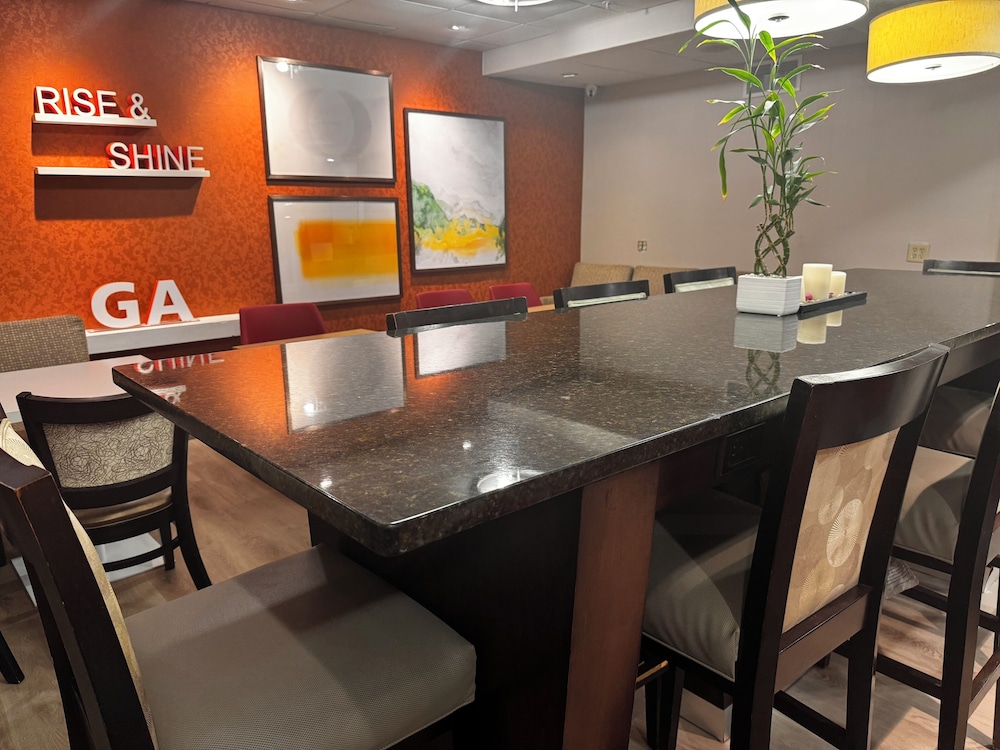 Comfort Inn Darien North Brunswick - photo 6