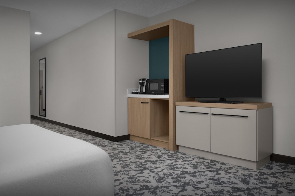 Hilton Garden Inn Auburn Opelika - photo 21