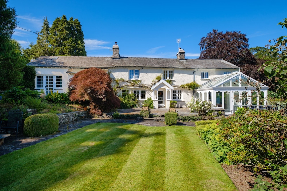 Orchard Cottage — 4-Star Luxury Hotel in Ambleside, United Kingdom