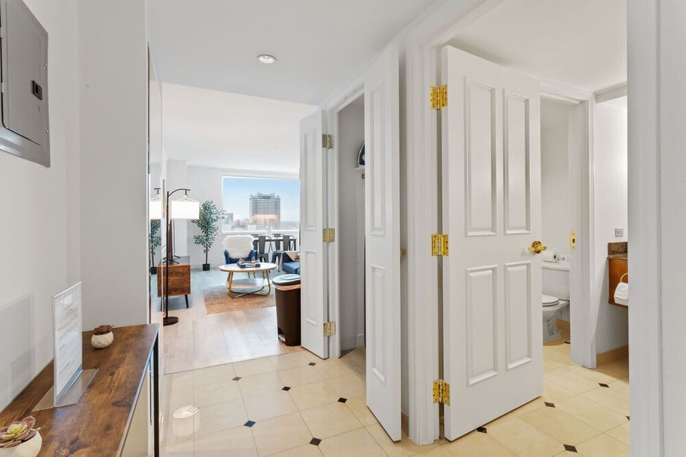 CozySuites Showboat - photo 9