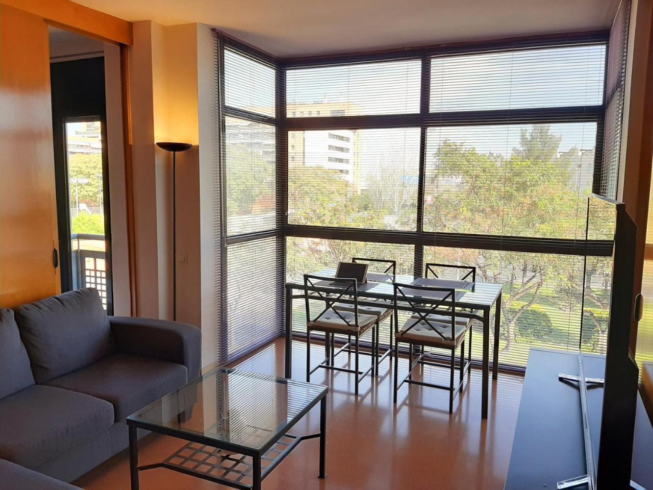 Barceló Cornellà — 4-Star Luxury Hotel in Cornella De Llobregat, Spain