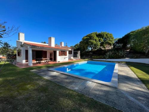Casa de Nono — 4-Star Luxury Hotel in Obidos, Portugal