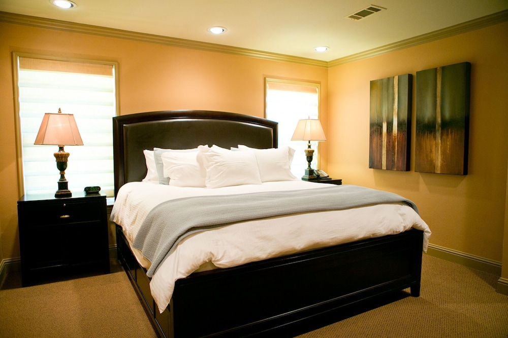 The Sanford House Inn & Spa - photo 22