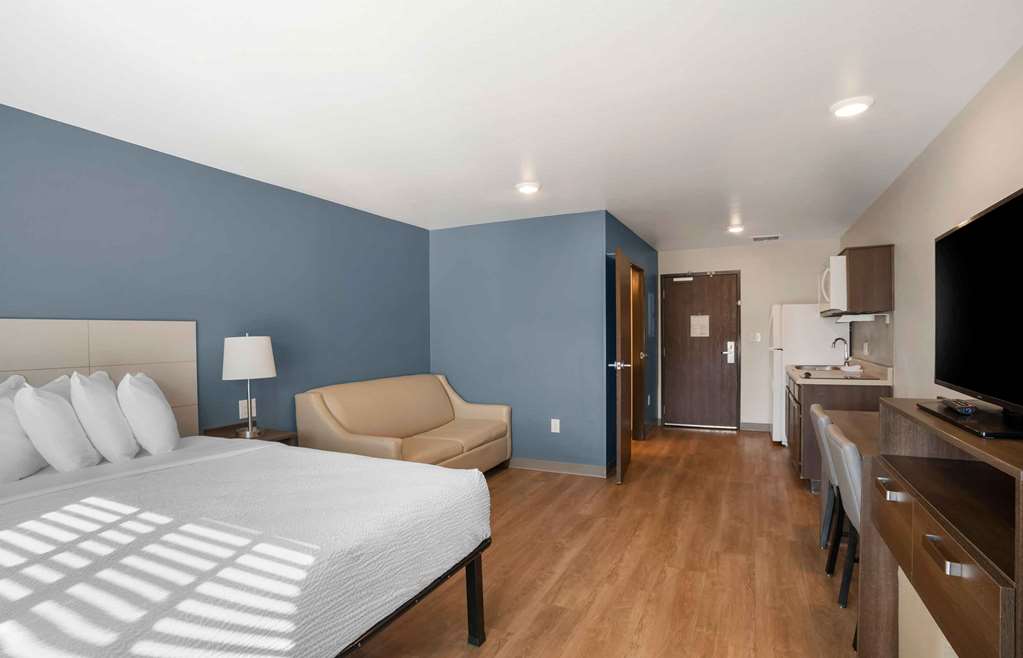 Extended Stay America Select Suites Charlotte Northlake - photo 37