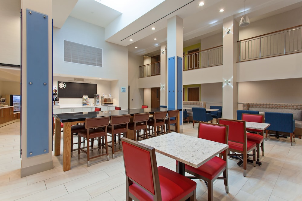 Holiday Inn Express West Los Angeles by IHG - photo 14