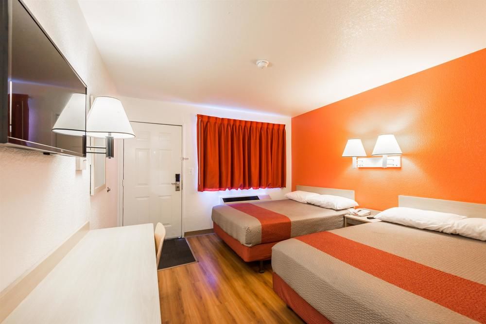 Motel 6 Reno West - photo 6