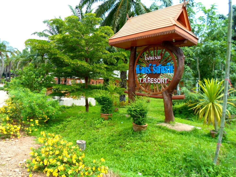 Tr Resort in Phanom, Thailand