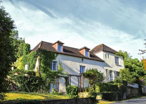 La Source - carbon neutral hotel in Viviers