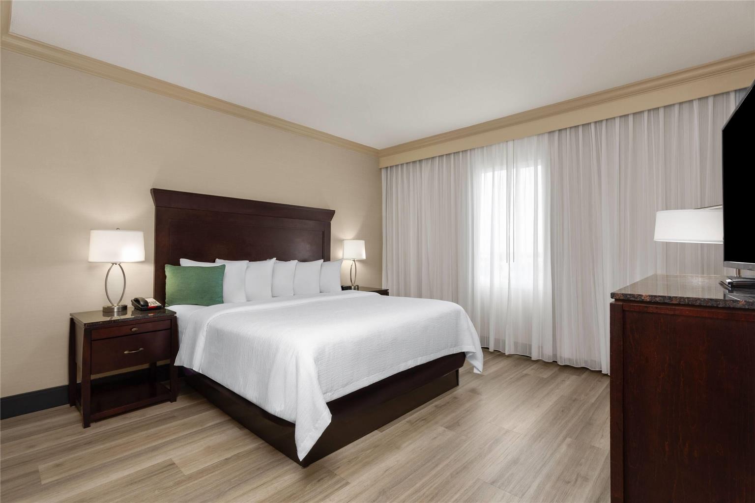 Hawthorn Extended Stay by Wyndham West Palm Beach Airport - photo 14