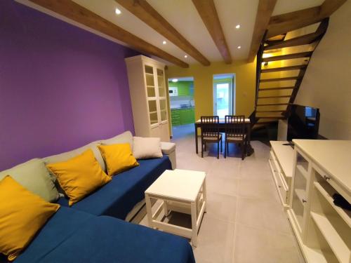 Luxury apartment Old soul with a new heart — 4-Star Luxury Hotel in Cres, Croatia