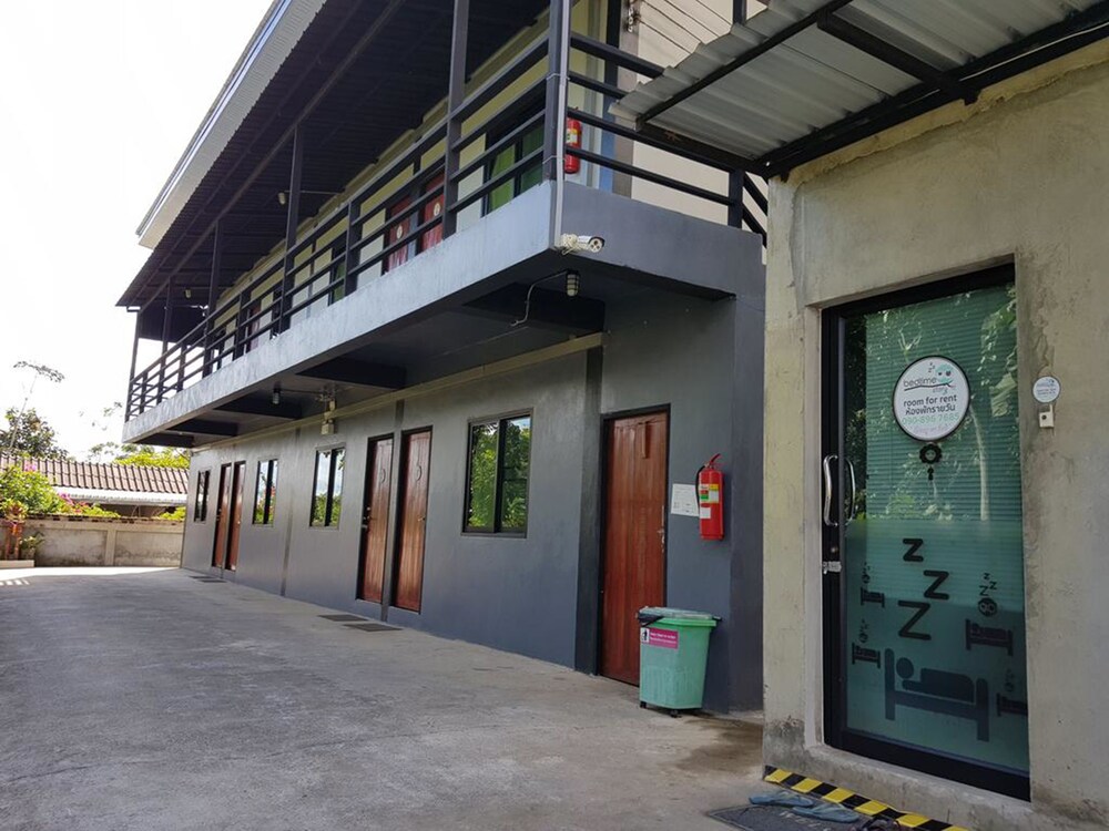 Bedtime Story in Mae Sai, Thailand