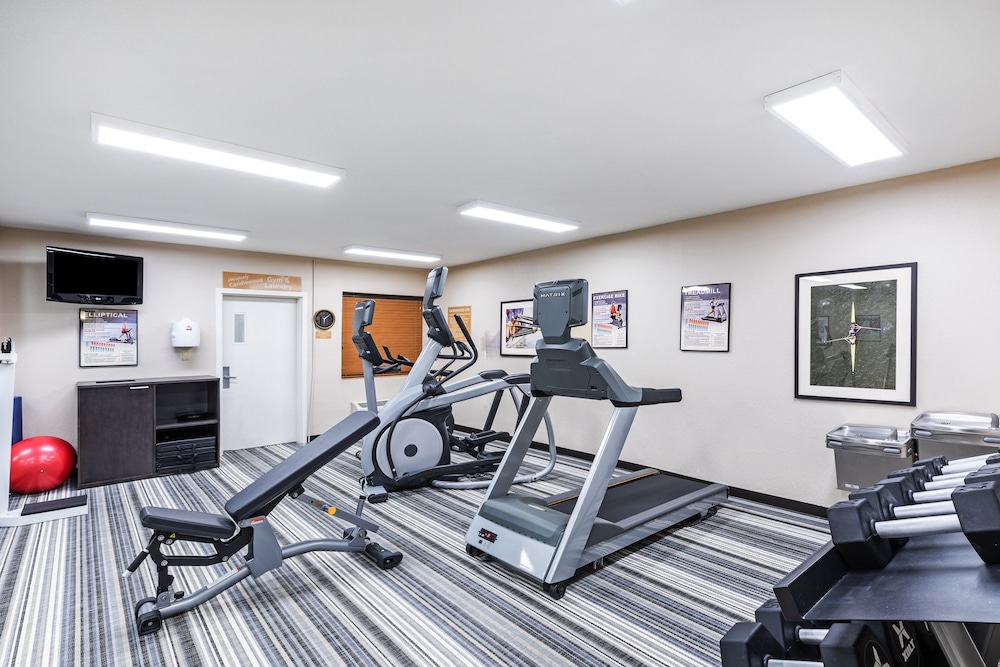 Candlewood Suites Hattiesburg by IHG - photo 12