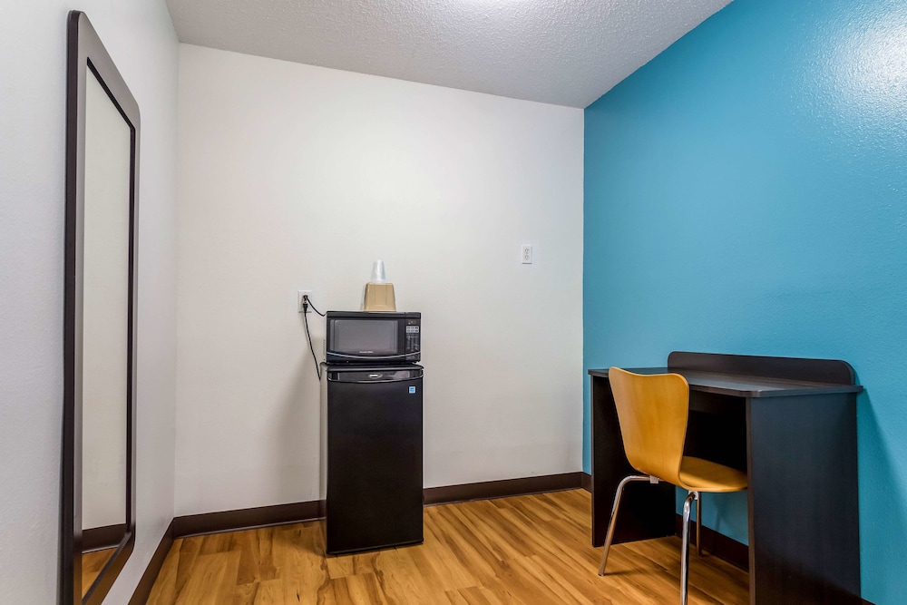 Motel 6 Gulf Shores AL - photo 20