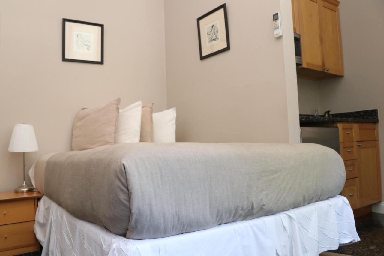 Heart of South End Convenient Comfy Studio #42 in Boston, United States