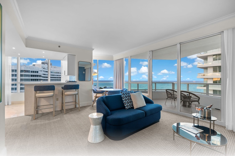 Fontainebleau Miami Beach Private Luxury Suites - photo 206