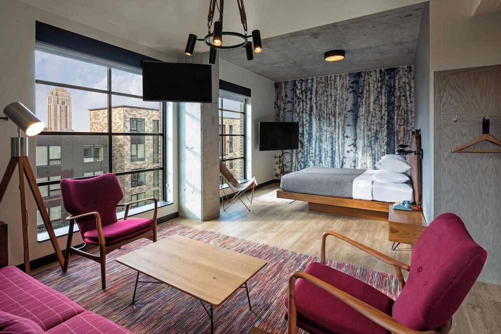 Moxy Minneapolis Downtown - photo 15