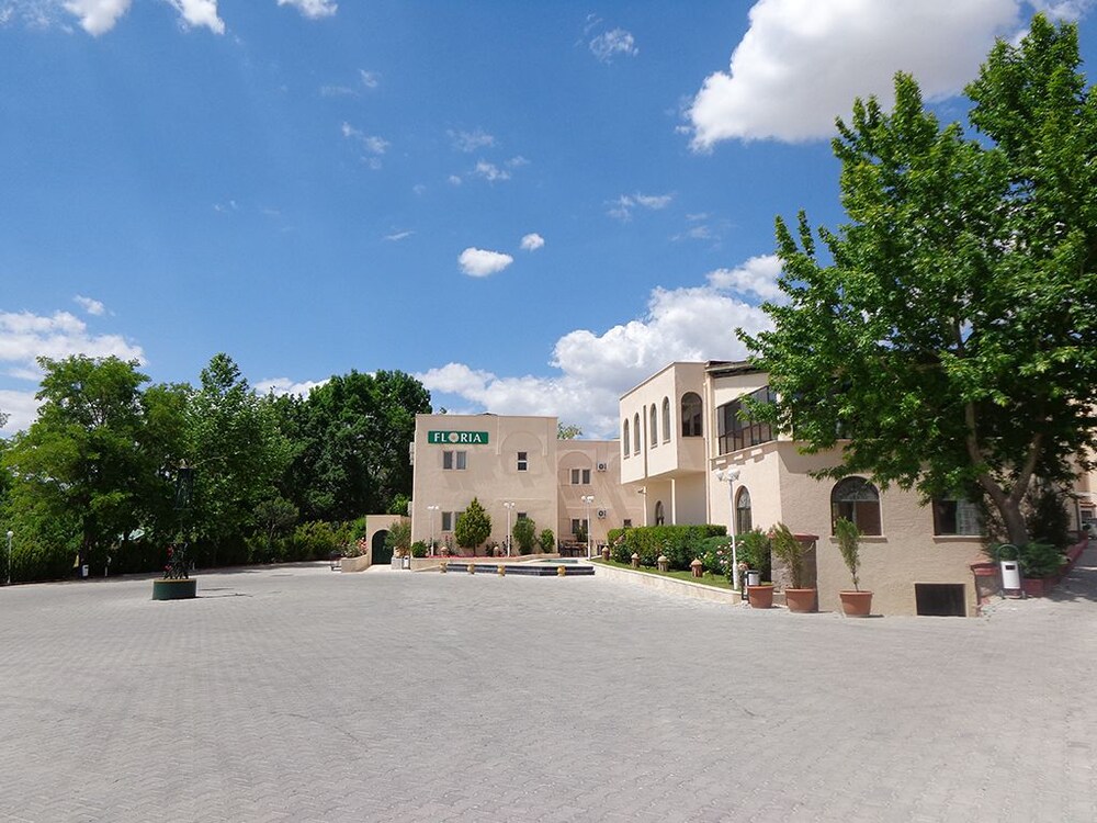 Floria Hotel in Uerguep, Turkey