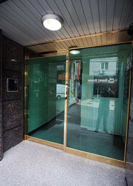 Dk House — 4-Star Luxury Hotel in Seoul, South Korea