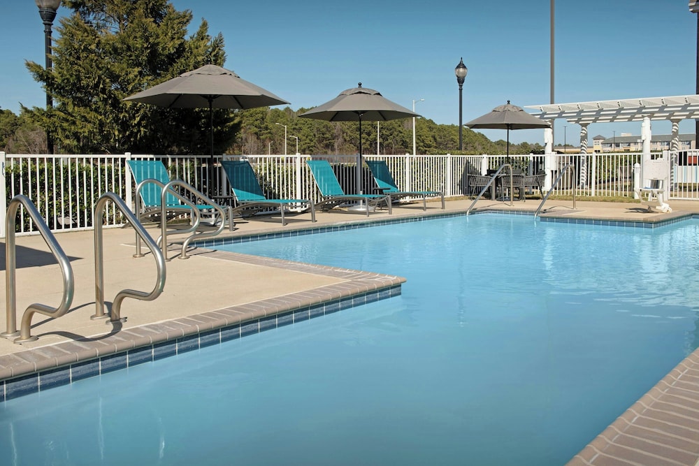 TownePlace Suites by Marriott Suffolk Chesapeake - photo 25