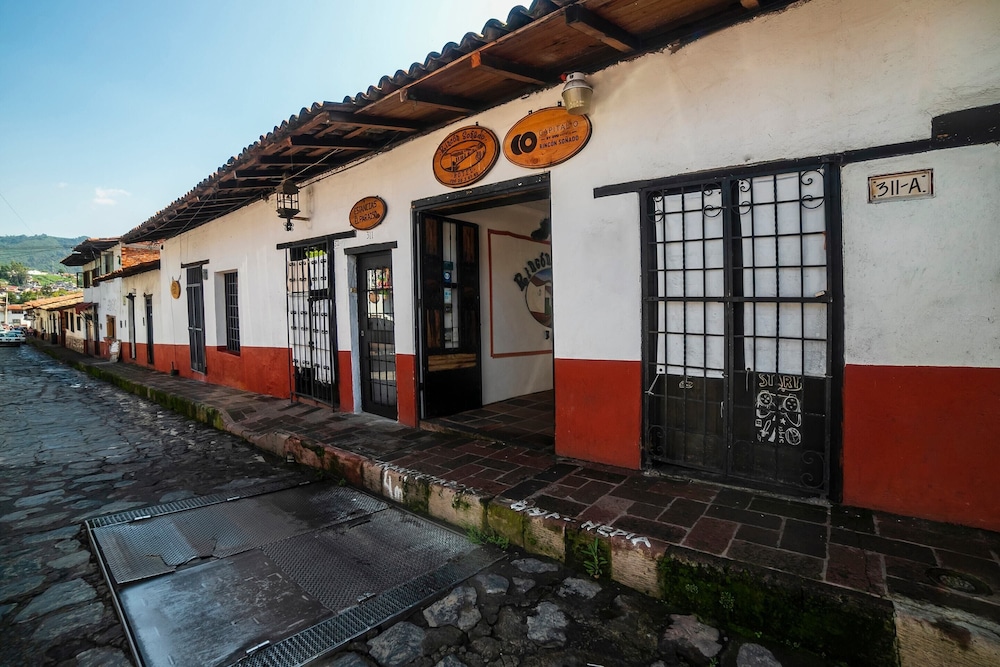 Rincon Soñado Valle de Bravo in Valle De Bravo, Mexico