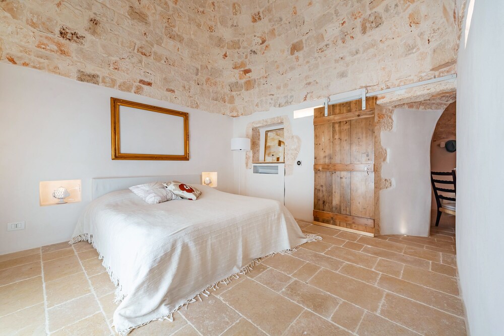 Trullo Marilì in Fasano, Italy