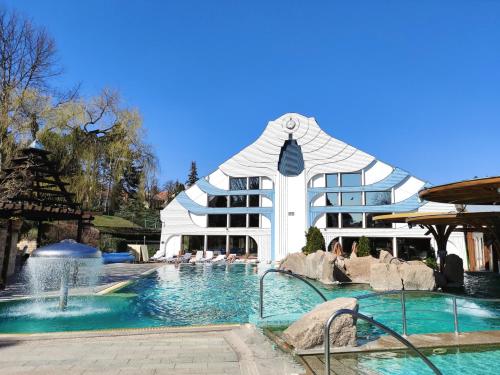 Spa Residence Carbona Silver Deluxe Apartment — 4-Star Luxury Hotel in Heviz, Hungary