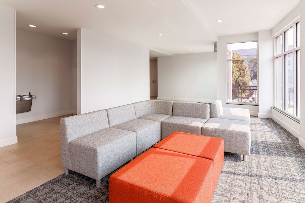 Hilton Garden Inn Reno - photo 44