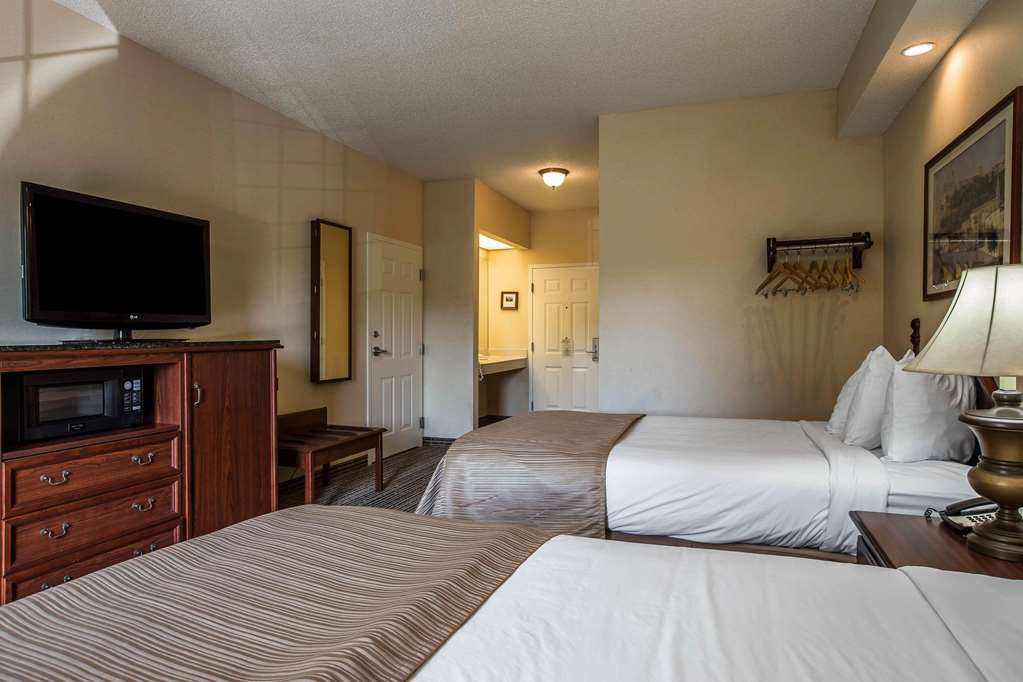 Quality Inn Kingsport South - photo 10
