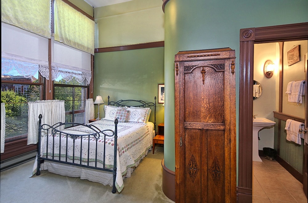 Palace Hotel Port Townsend - photo 15