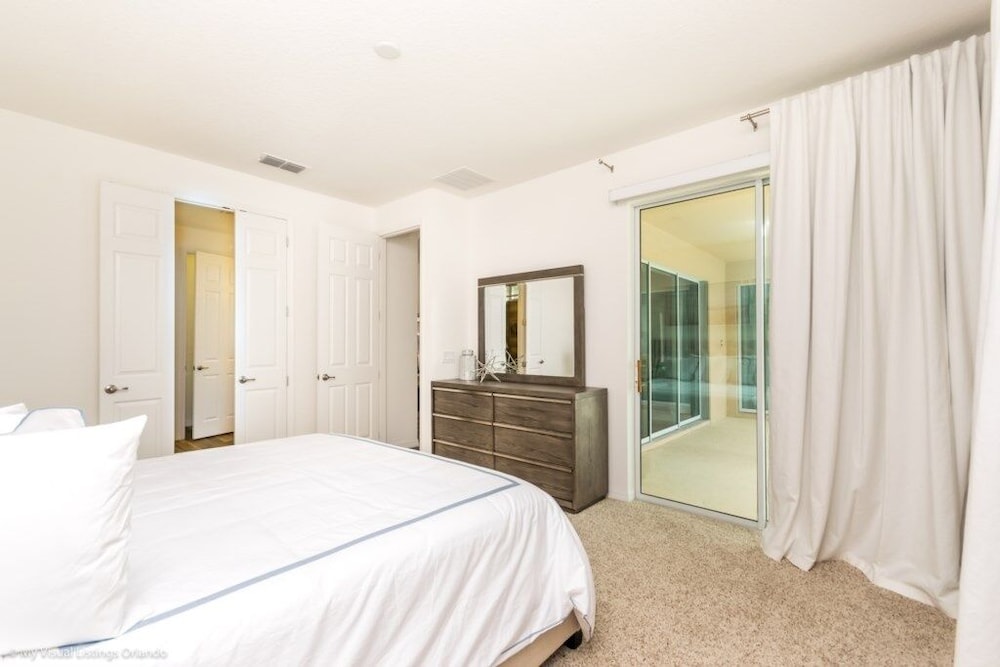 5 Bedroom Solterra Resort Luxury Villa by Redawning Davenport - photo 10
